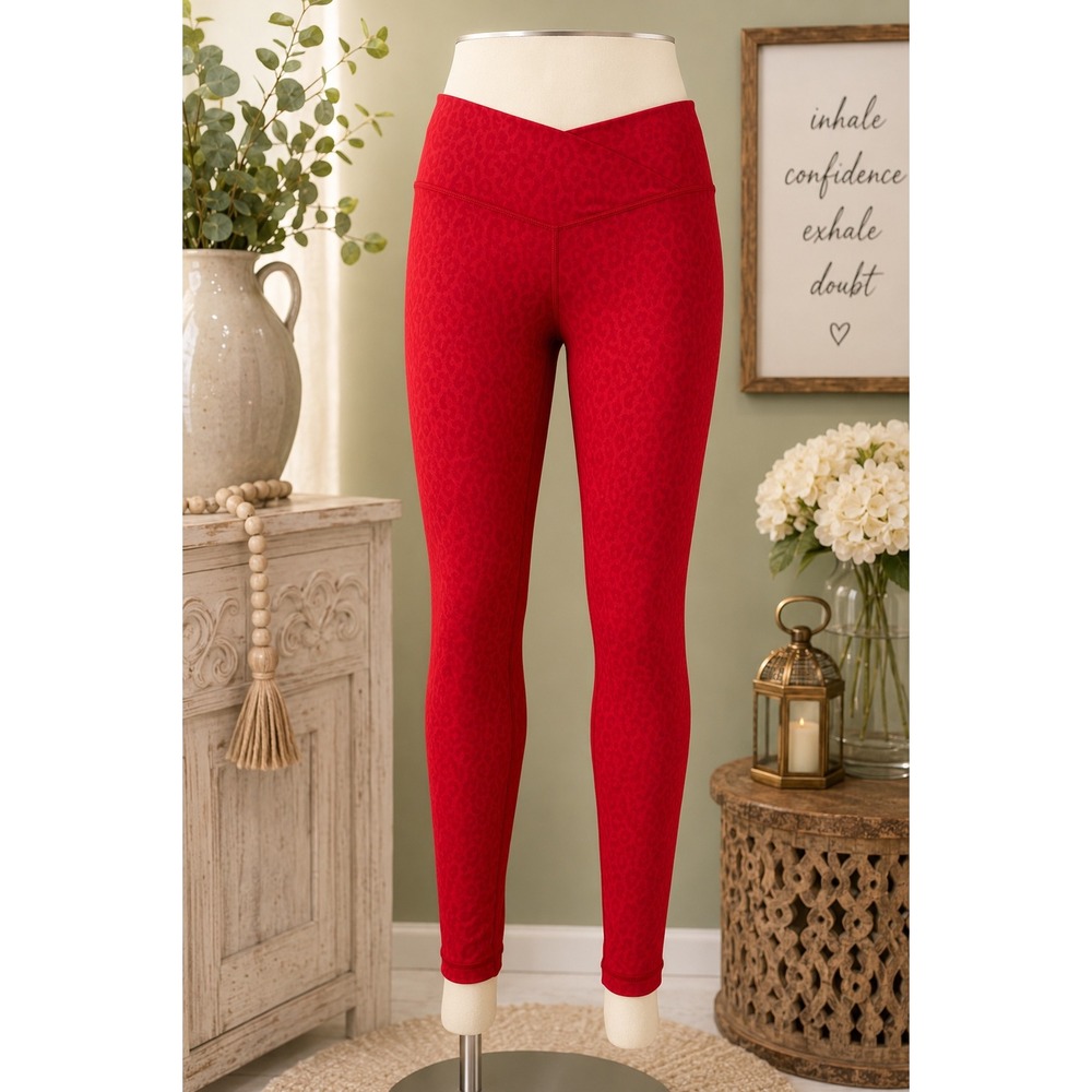 Zyia Active Red Leopard Crossover Scrunch Butt Leggings Size 6-8
